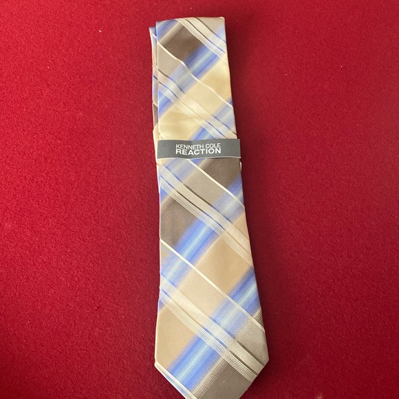 Other - Tie Kenneth Cole